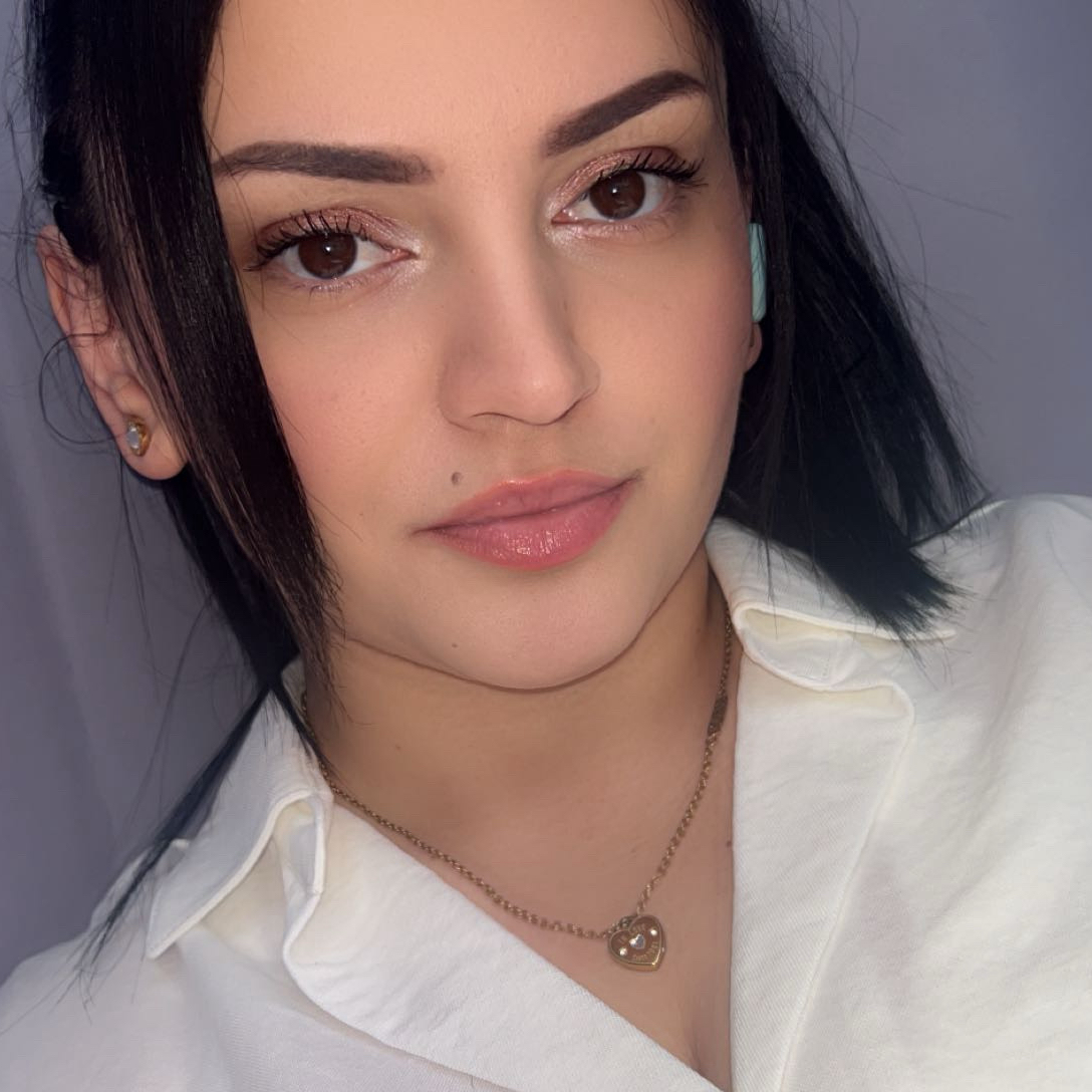 Adelina